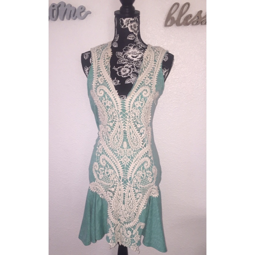 Elegant Lace Overlay Dress in Teal and Cream